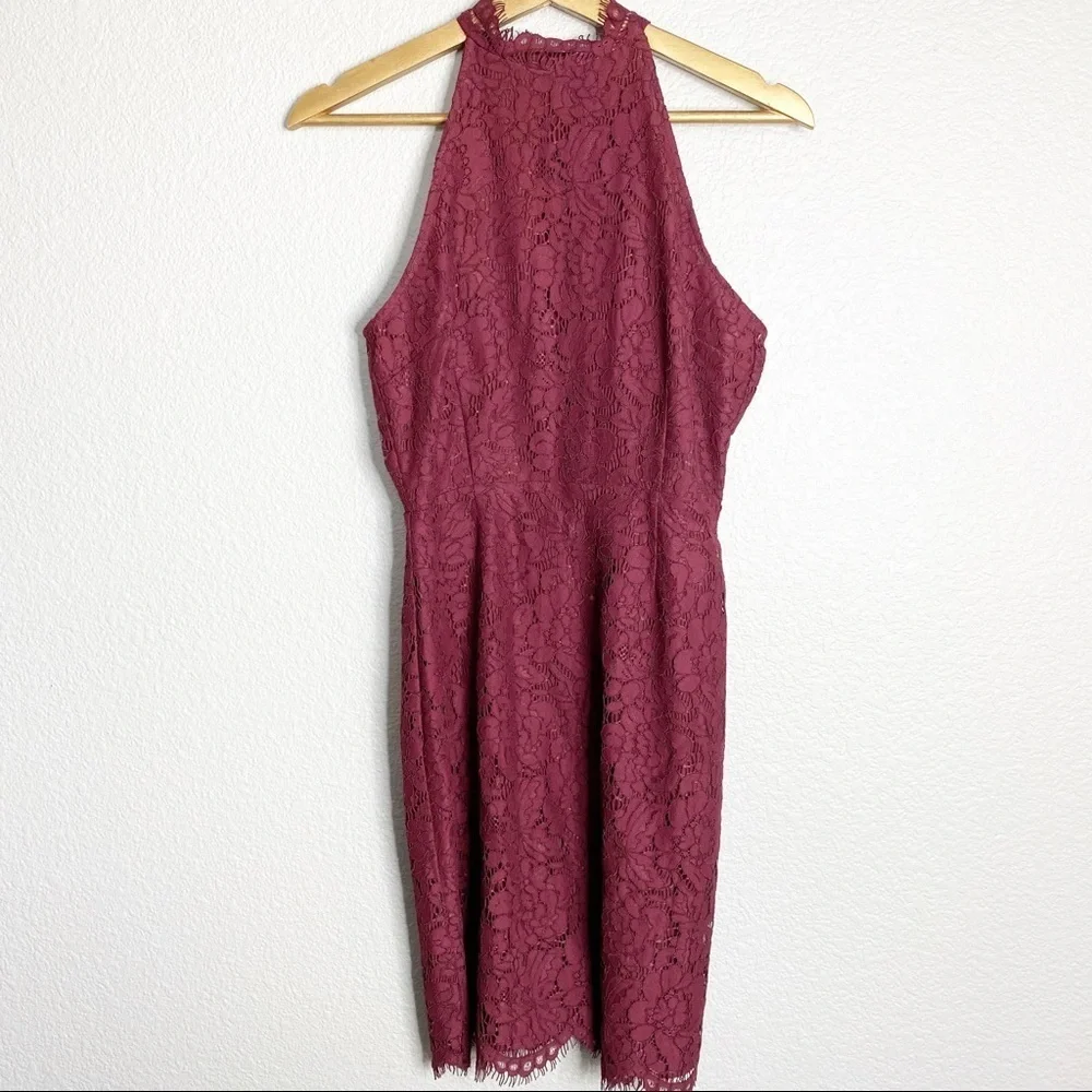 BB Dakota- NWT Cara High Neck Lace Cocktail Dress - Picture 3 of 8